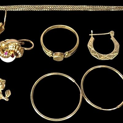 Sale Photo Thumbnail #94: A Collection of 14 Karat and 18 Karat Yellow Gold Jewelry