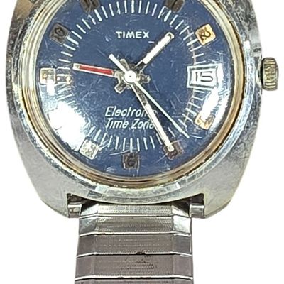 Sale Photo Thumbnail #233: Timex Electronic Time Zone Wristwatch with Stainless Steel Expansion Bracelet