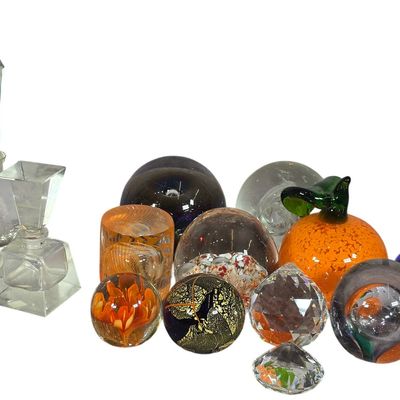 Sale Photo Thumbnail #373: A Collection of Fourteen Decorative Glass and Crystal Objects Including Eickholt and Murano Paperweights