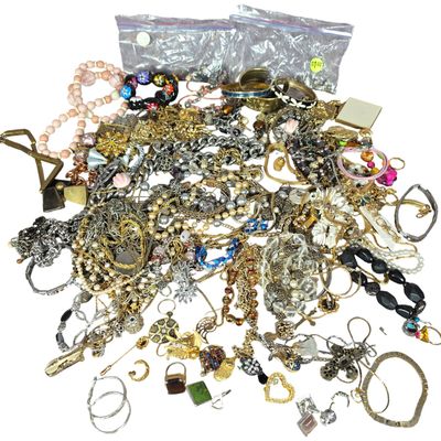 Sale Photo Thumbnail #175: A Large Assortment of Vintage and Contemporary Costume Jewelry