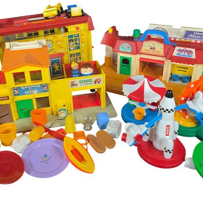 Sale Photo Thumbnail #821: A Group of Vintage Fisher-Price Play Family Play Sets and Accessories