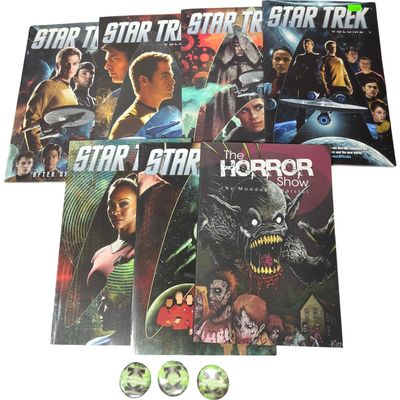 Sale Photo Thumbnail #866: A Collection of Star Trek IDW Graphic Novels The Horror Show and Green Lantern Pinback Buttons