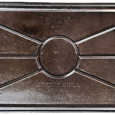 Sale Photo Thumbnail #522: Wagner Ware Sidney -O- Utility Grill 1148 Cast Iron Griddle