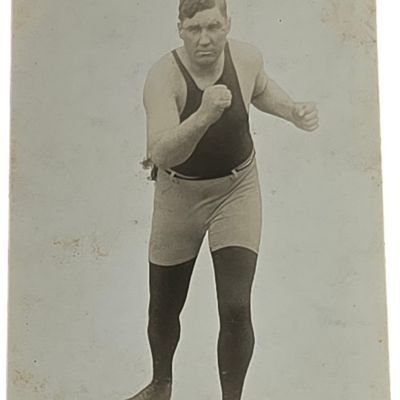 Sale Photo Thumbnail #197: Jess Willard Waterloo Photo Products Co. Vintage Boxing Card