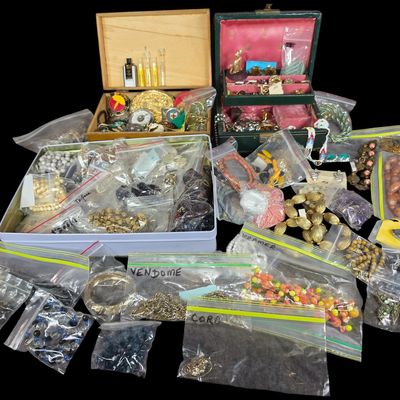 Sale Photo Thumbnail #113: An Assortment of Vintage Costume Jewelry, Militaria, and Vanity Items Featuring Trifari, Vendome, Coro, and Kramer