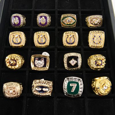 16 Colts Giants Vikings NFL Championship Rings+