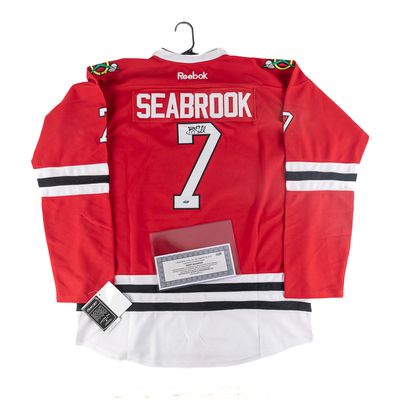 Brent Seabrook Autographed Blackhawks Jersey COA