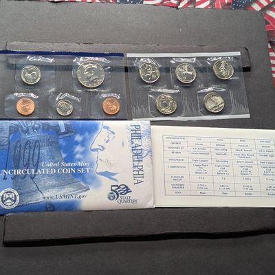 1999-P Only U.S. Mint Uncirculated Coin Set with State Quarters In OGP w/ COA