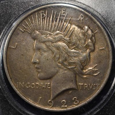 Sale Photo Thumbnail #209: 1923 PEACE DOLLAR W-FEATHERS