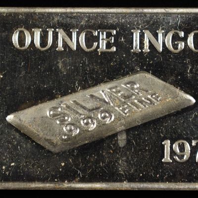 Sale Photo Thumbnail #415: 1973 CRABTREE MINT 1 OZ .999 SILVER INGOT