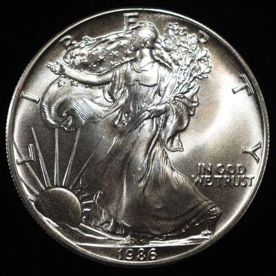 1986 AMERICAN SILVER EAGLE