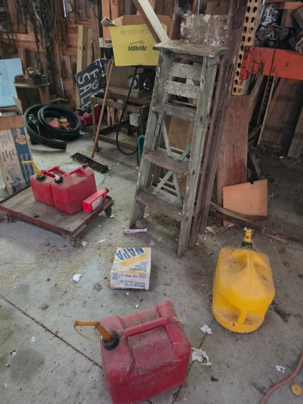 Sale Photo Thumbnail #211