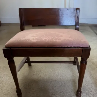Sale Photo Thumbnail #7: A vintage 20th-century wood vanity bench with upholstered seat