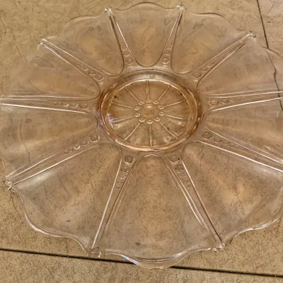 Sale Photo Thumbnail #46: Anchor Hocking pink oyster and pear pattern serving plate