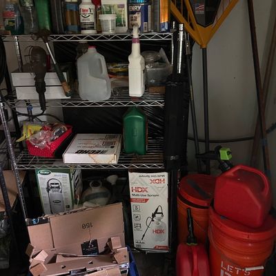 Estate sale photo