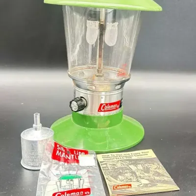 Coleman Vintage Propane Lantern 5114-708 with Manual and Mantles