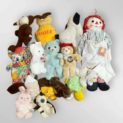 Knickerbocker Raggedy Ann Soft Classics Smile Vintage Plush Stuffed Animal Doll