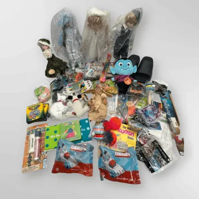 Toy and Doll - Porcelain Dolls, Plushies, Games, and Novelties