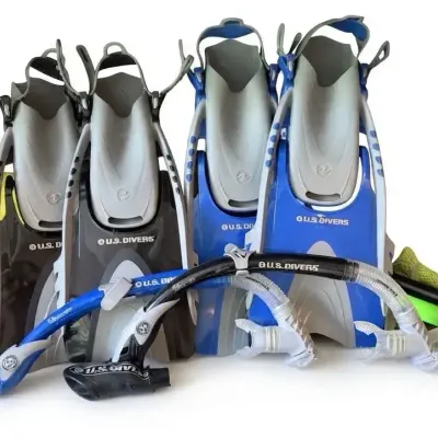 US Divers Snorkel Gear Lot Adjustable Fins Masks Snorkels Mesh Storage Bags