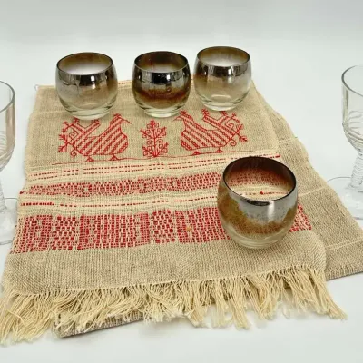 Silver Fade Lowball Glasses Ribbed Stem Wine Goblets Embroidered Fringe Runner Tableware