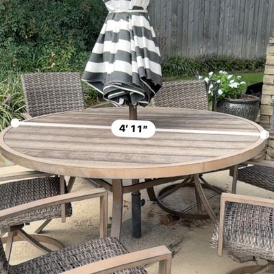 Oak Tree - Outdoor Dining table w/ 6 Rocking Swivel chairs with wear & umbrella