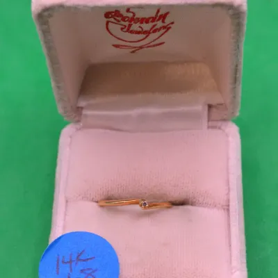 Sale Photo Thumbnail #4: 14k Ring 