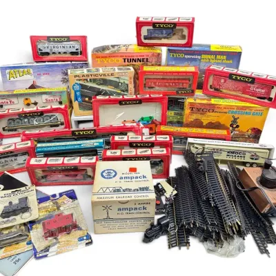 HO Scale Train Cars, Buildings, Tracks, & More