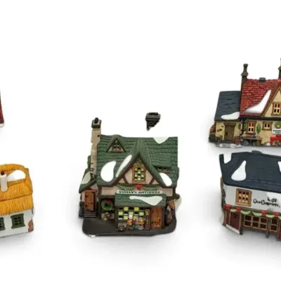 Department 56 Dickens Village Series Bob Cratchit House & More Houses