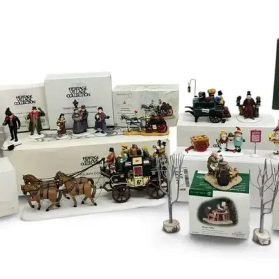 Department 56 Heritage Village Collection People & Accessories