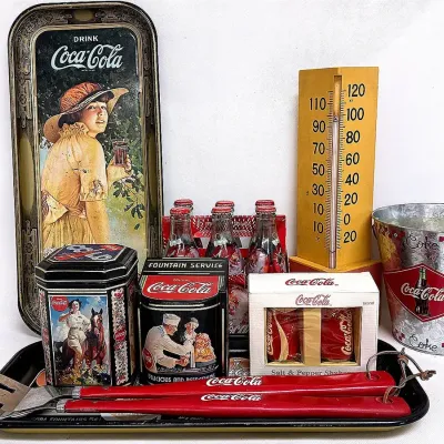 Vintage “Coca Cola” Memorabilia and Kitchenware 