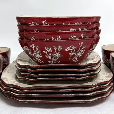 “Temp-tations Presentable Ovenware” Dinnerware Set