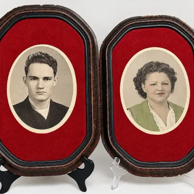 Vintage Framed Portraits 