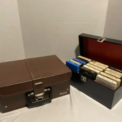8-Track Tapes & Cases
