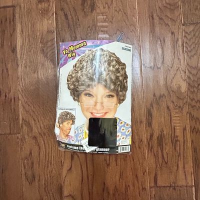 Forum Novelties Yo Momma Wig - Elderly Woman Costume Wig