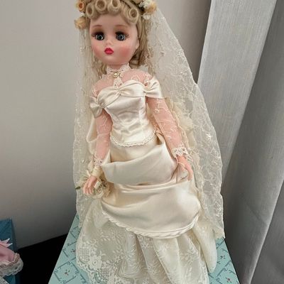 Madame Alexander Elise Bride Doll