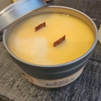 Wood Wick Candle in Tin - Egyptian Musk Scent