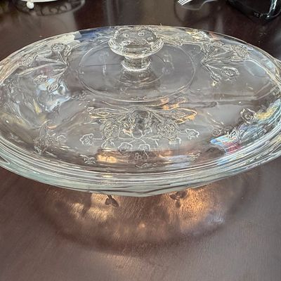Anchor Hocking Savannah Floral Covered Casserole Dish