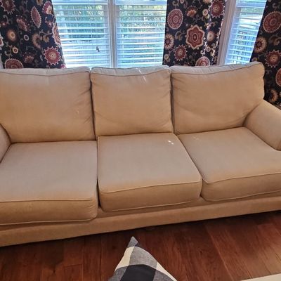 Three-Cushion Transitional Sofa