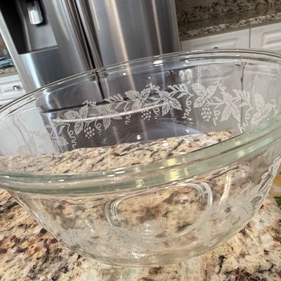 Bartlett Collins Grapevine Etched Mixing Bowl with Gold Rim