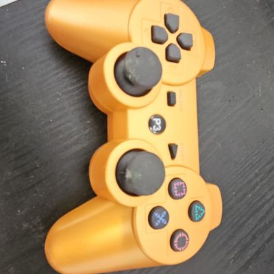 Third-Party Orange Wired Game Controller for PlayStation 3