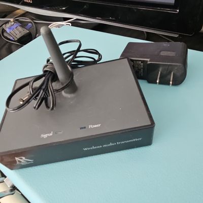 Acoustic Research AWS73 Wireless Audio Transmitter