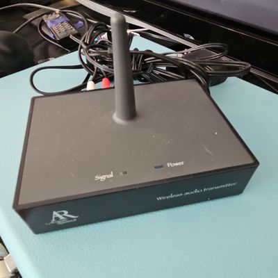 Acoustic Research AWS73 Wireless Audio Transmitter