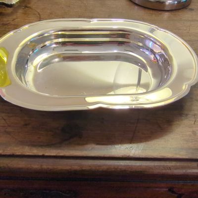 Reed & Barton Mayflower Silver-Plated Oval Serving Dish