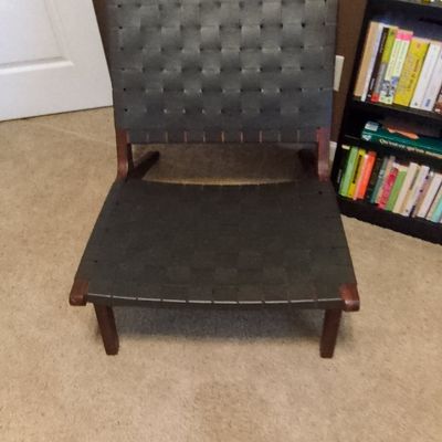 Mid-Century Modern Style Lounge Chair