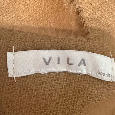 VILA Camel-Colored Fringed Scarf
