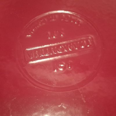Tramontina 5.5 Quart Enameled Cast Iron Dutch Oven - Red