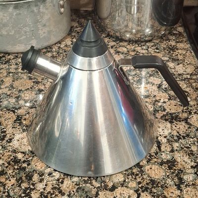 Alessi "Il Conico" Kettle by Aldo Rossi