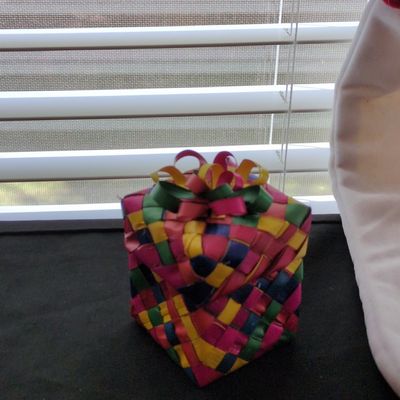 Woven Palm Leaf Gift Box Ornament