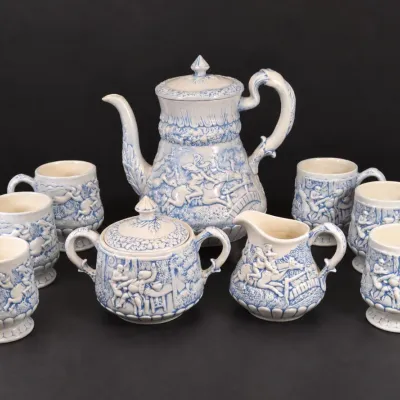 1971 Majolica-Style Blue & White Raised-Relief 11-Piece Coffee Set