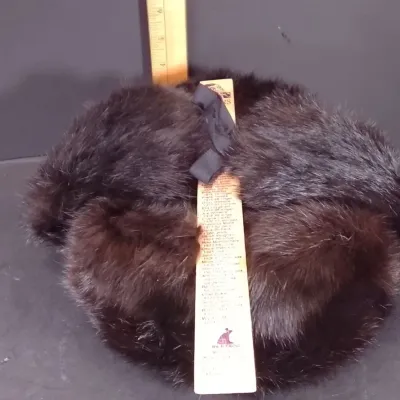 Authentic Vintage Soviet Mink Fur Hat, Size 61 – Original Paper Tag